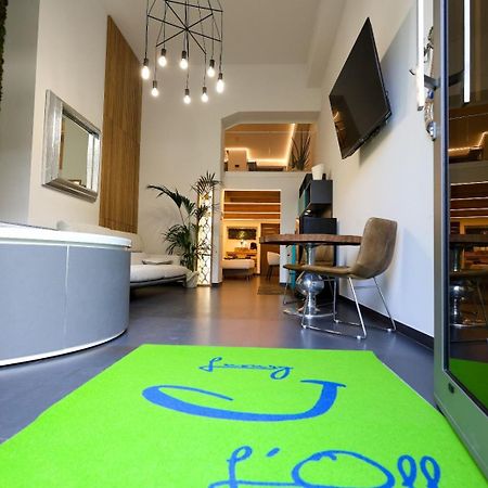 J Luxury Home トロペーア エクステリア 写真